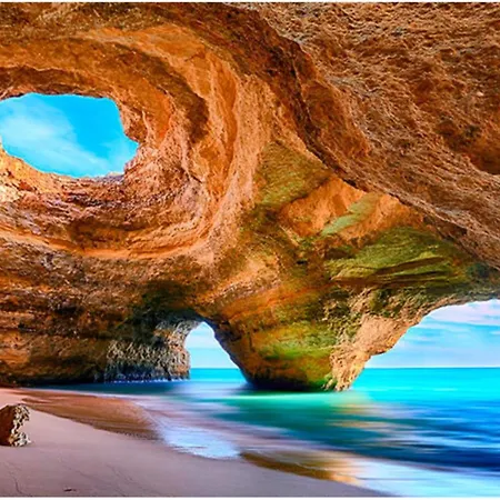 Lovely Beachfront With Aircon/wifi Apartament *