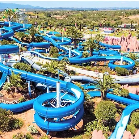 Apartament Lovely Beachfront With Aircon/wifi Portimão